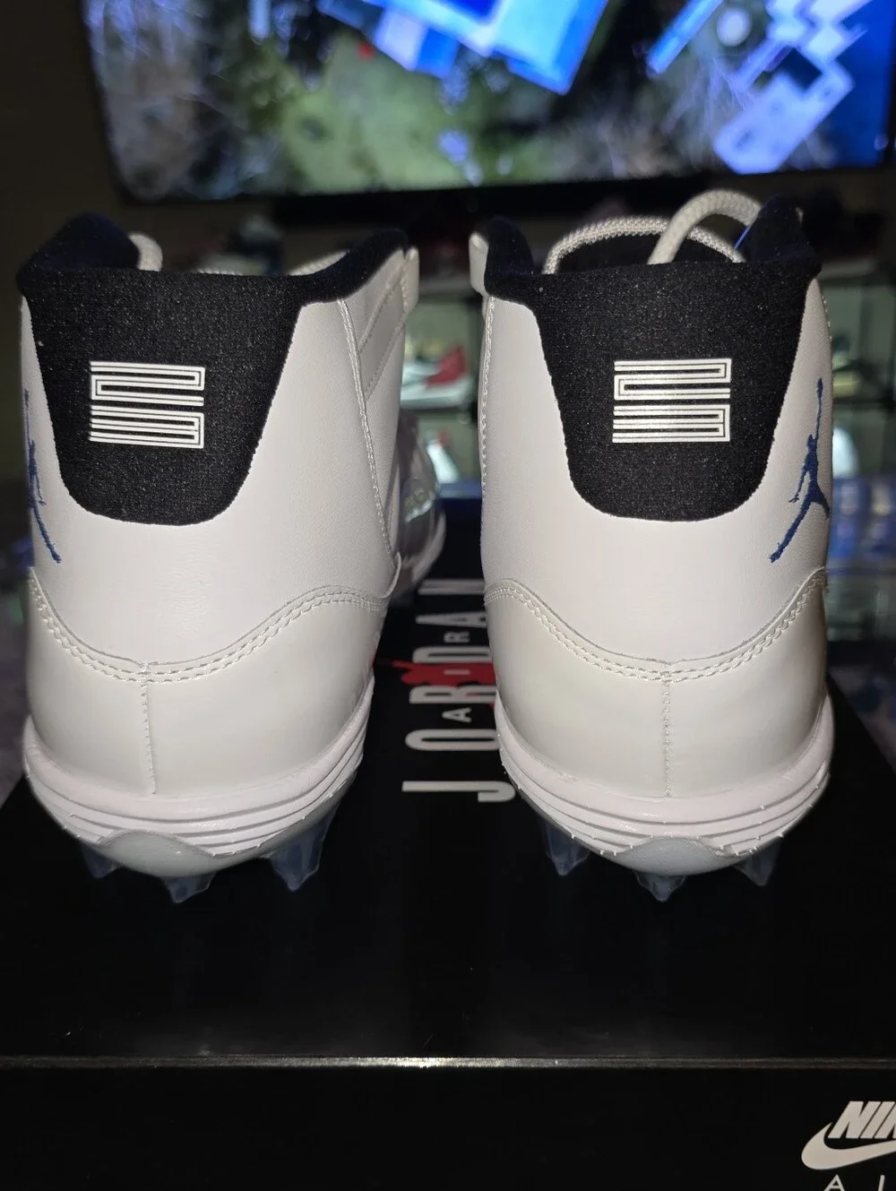 JORDAN 11 MID TD Football Cleats White-Legend Blue / Men's Size 9.5 HM 7324-104